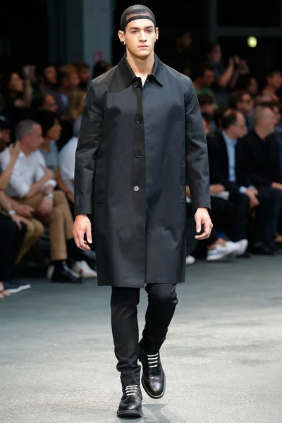 Look 47